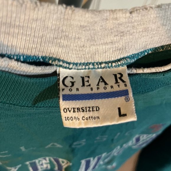 Vintage Class Mickey Mouse T-Shirt, Unisex Large - Picture 3 of 3